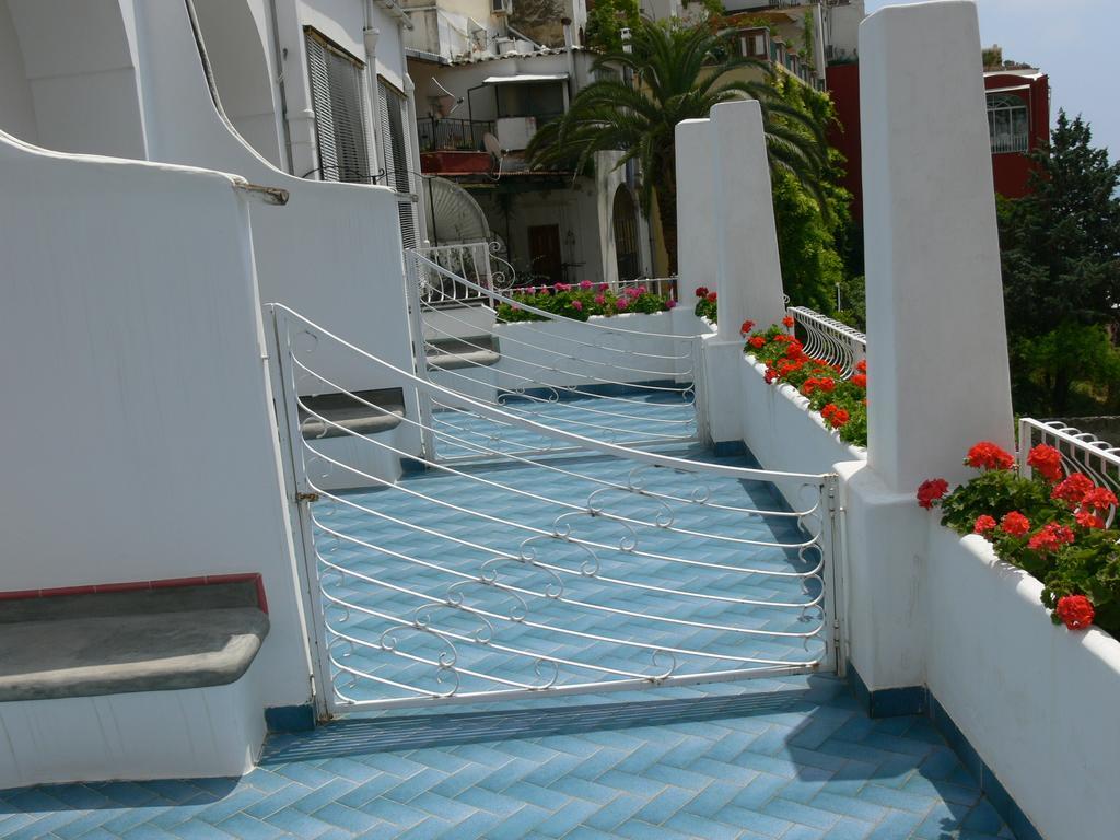 La Tavolozza Residence Positano Zimmer foto